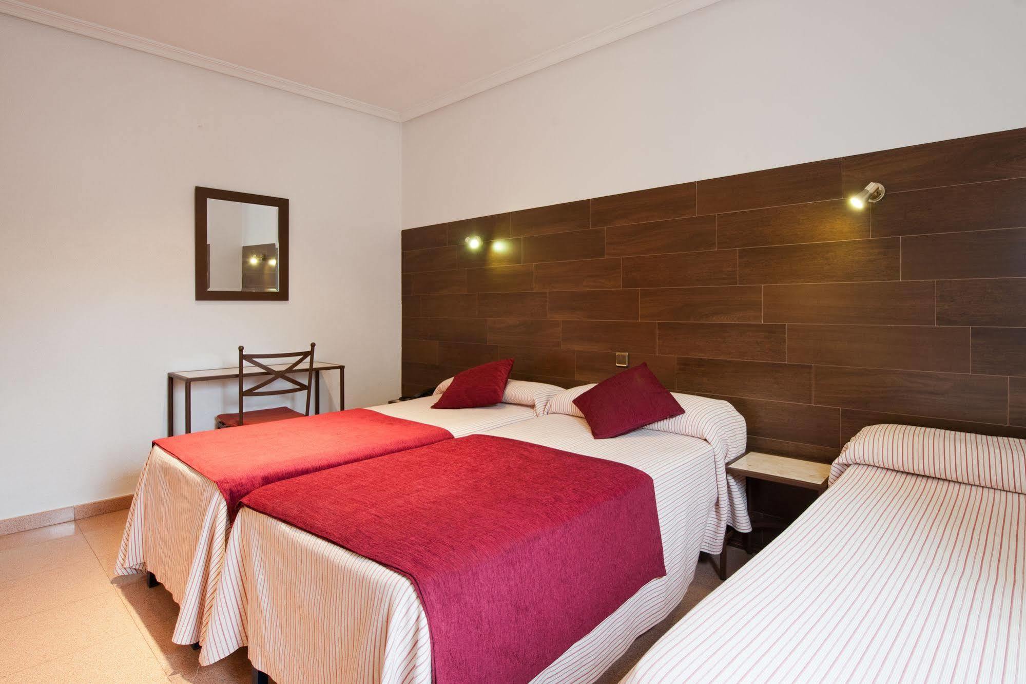 Hostal Sol Toledo Exterior foto